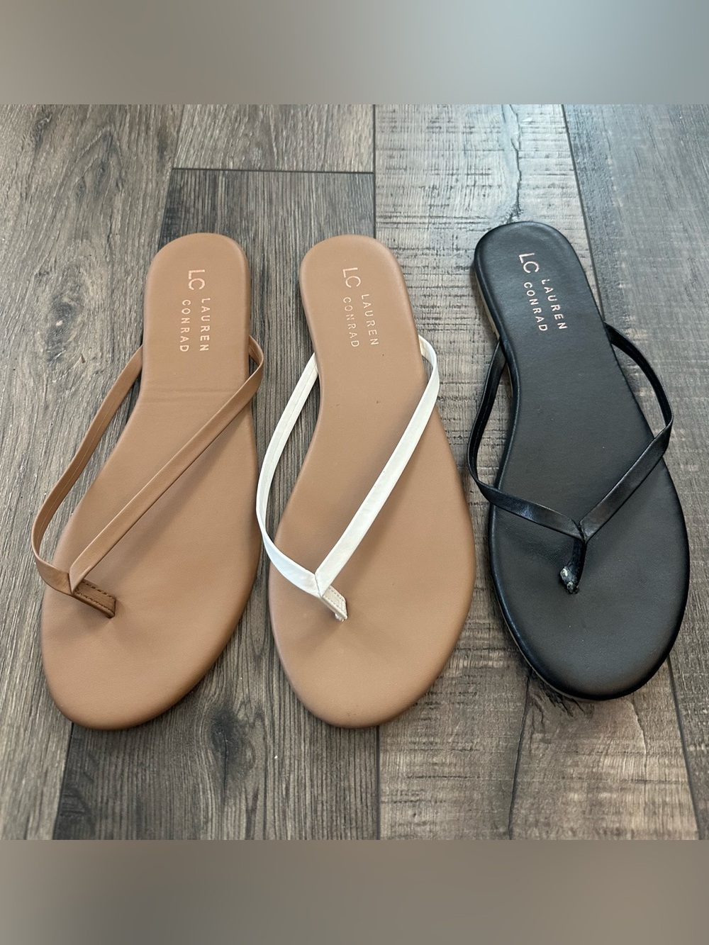 Lauren Conrad Pixie Women’s Flip Flops Size 7 Lot Of 3 Black, White & Taupe NEW
